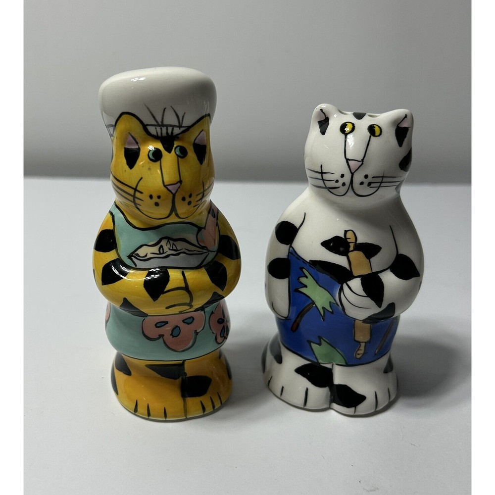 Catzilla Ceramic Salt & Pepper Shakers Candace Reiter Chef Cats Pair Set